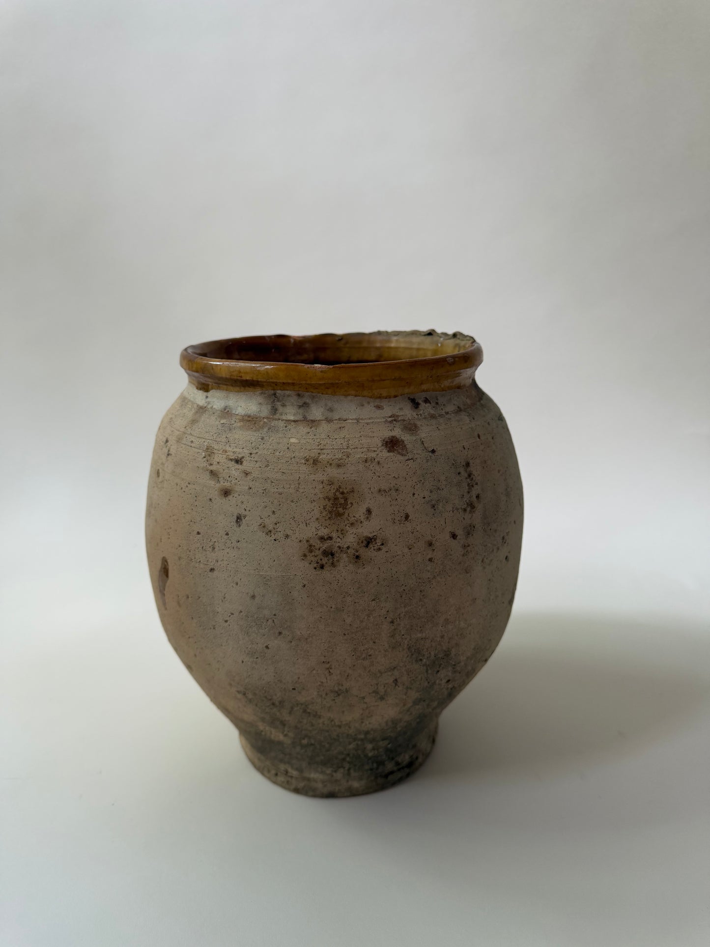 Handleless Confit Pot