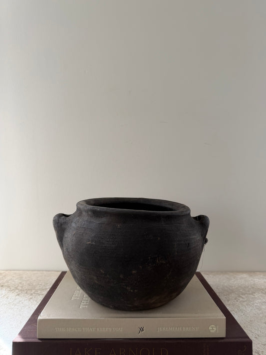 Antique Erzurum Pot, Medium I