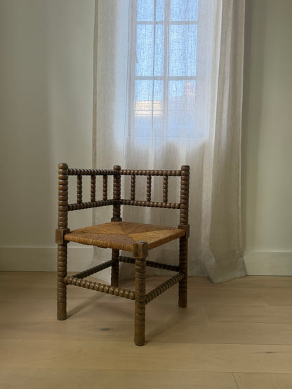 French Bobbin Corner Chair