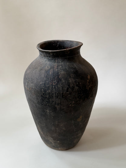 Heirloom Black Anatolian Vessel