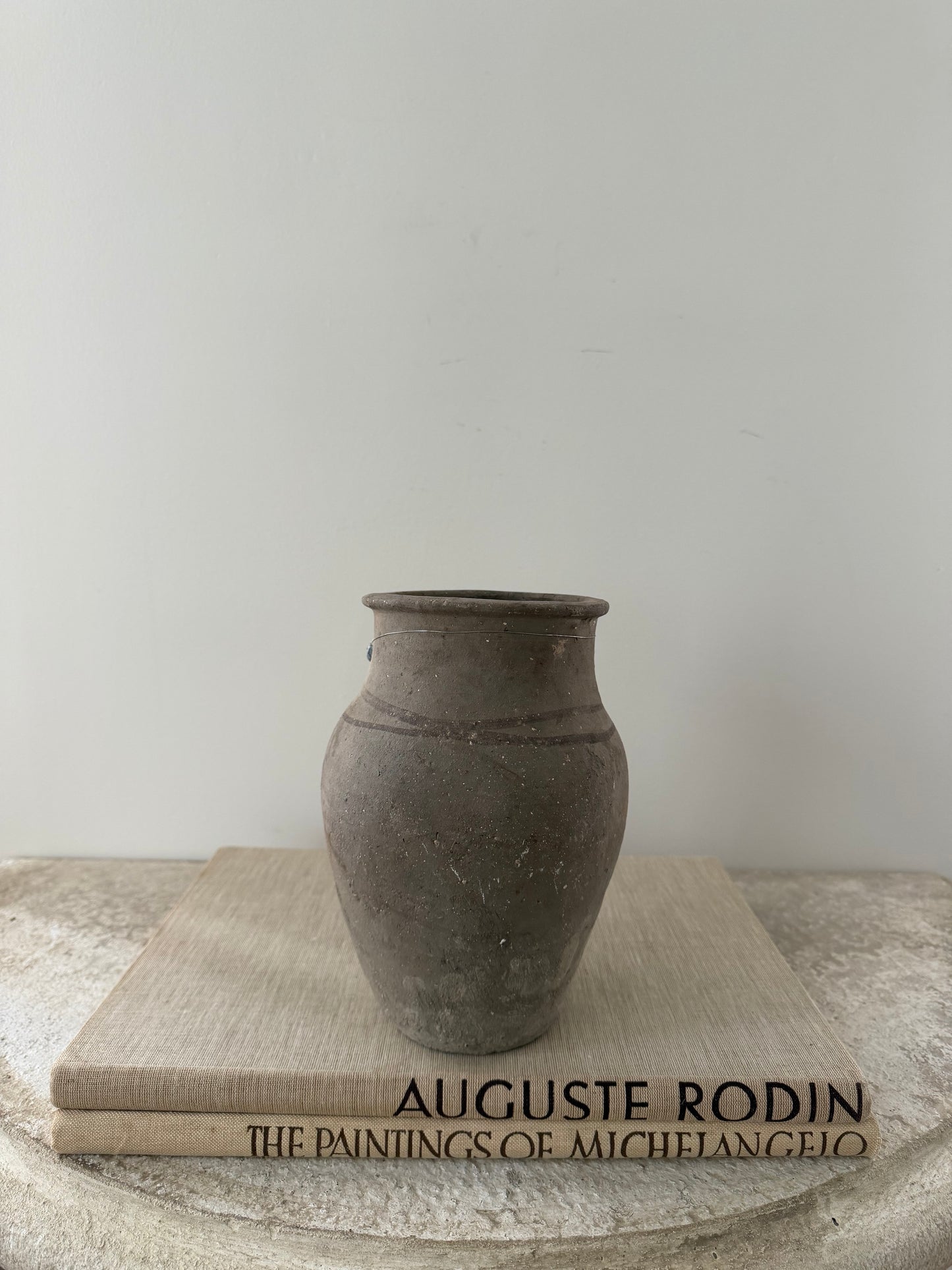 Small Handleless Avanos Vase