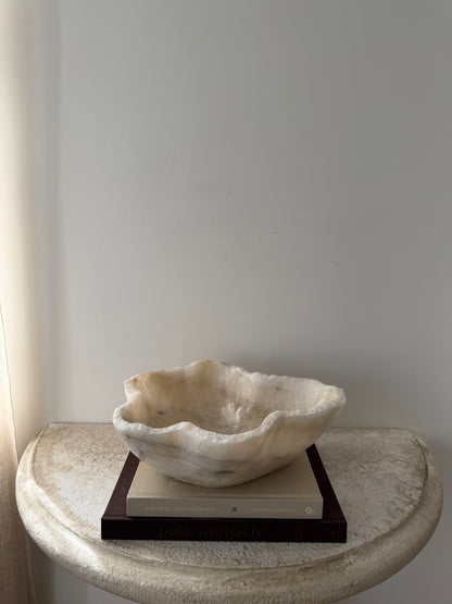 Large Handcarved Solid Onyx Bowl