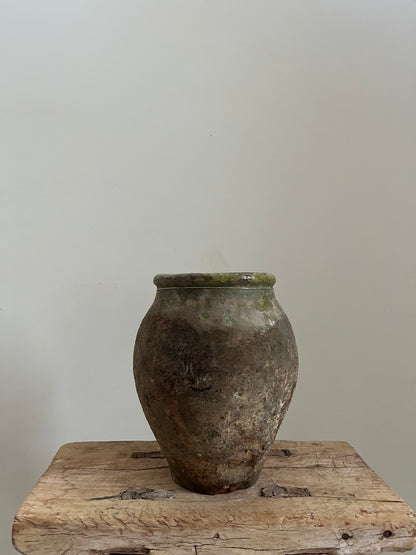 Handleless Konya Pot