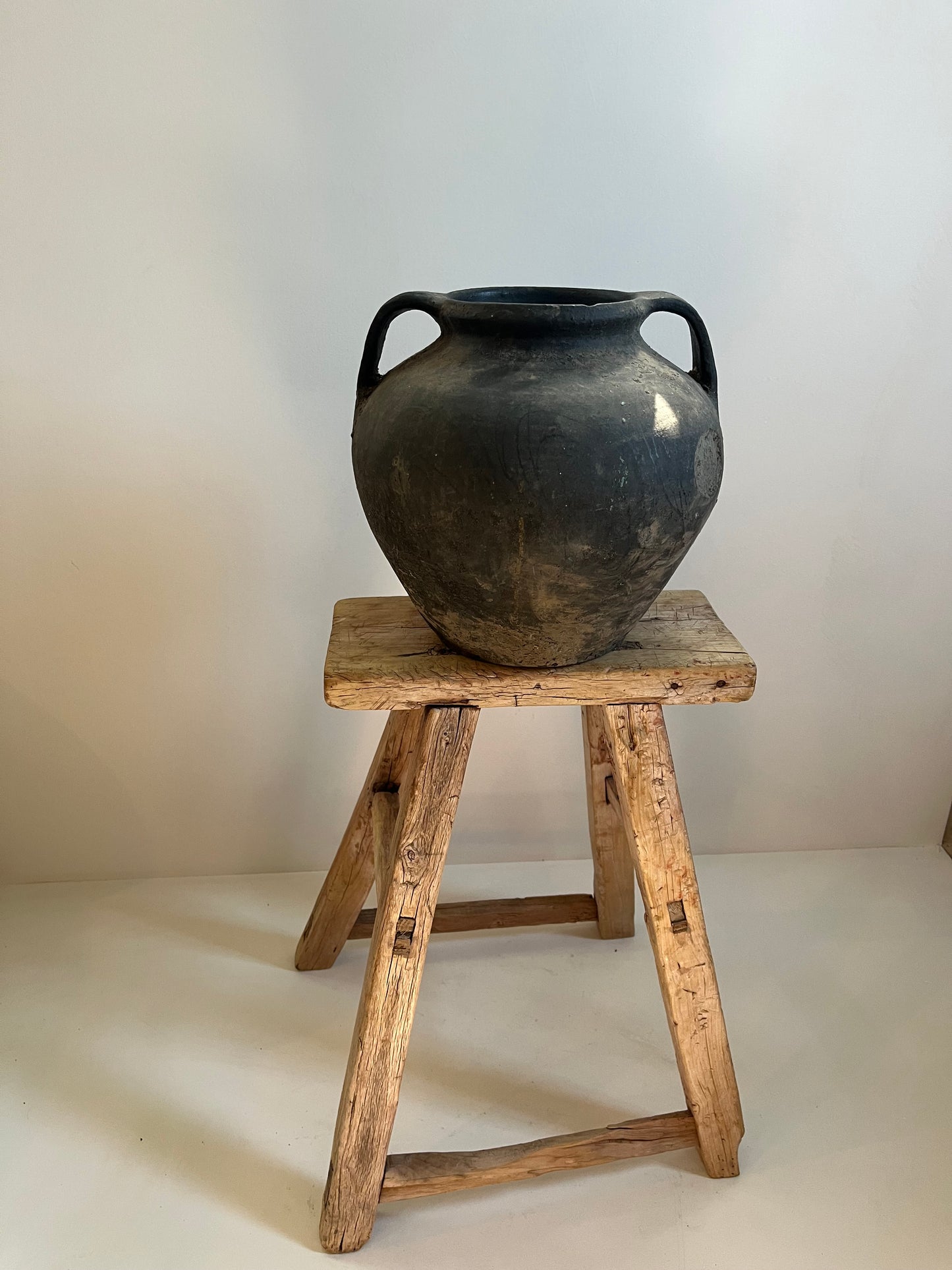 Antique Moldovan Pot No. 004