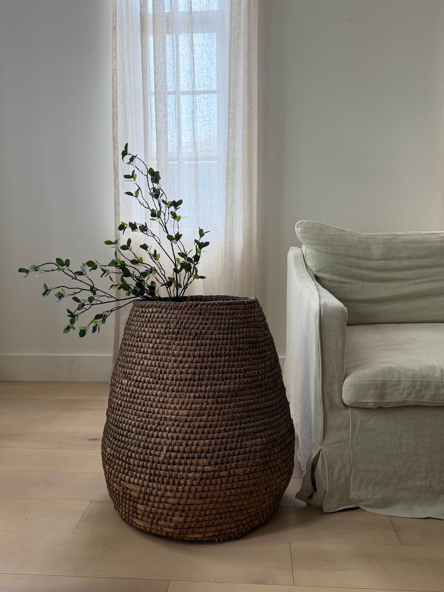 French Bee Basket