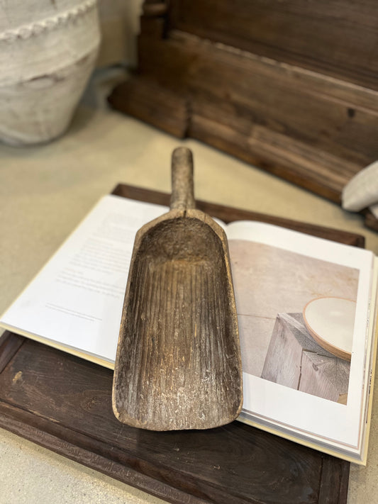 Vintage grain scoop