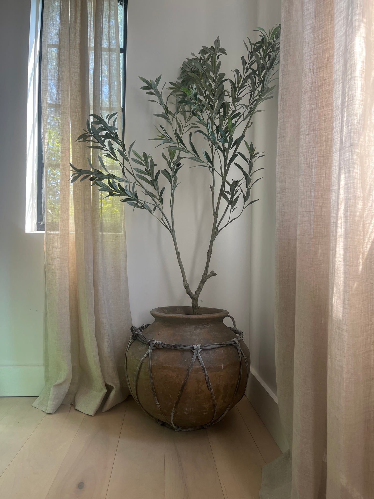 Vintage Indonesian Anyam Pot, No. 001
