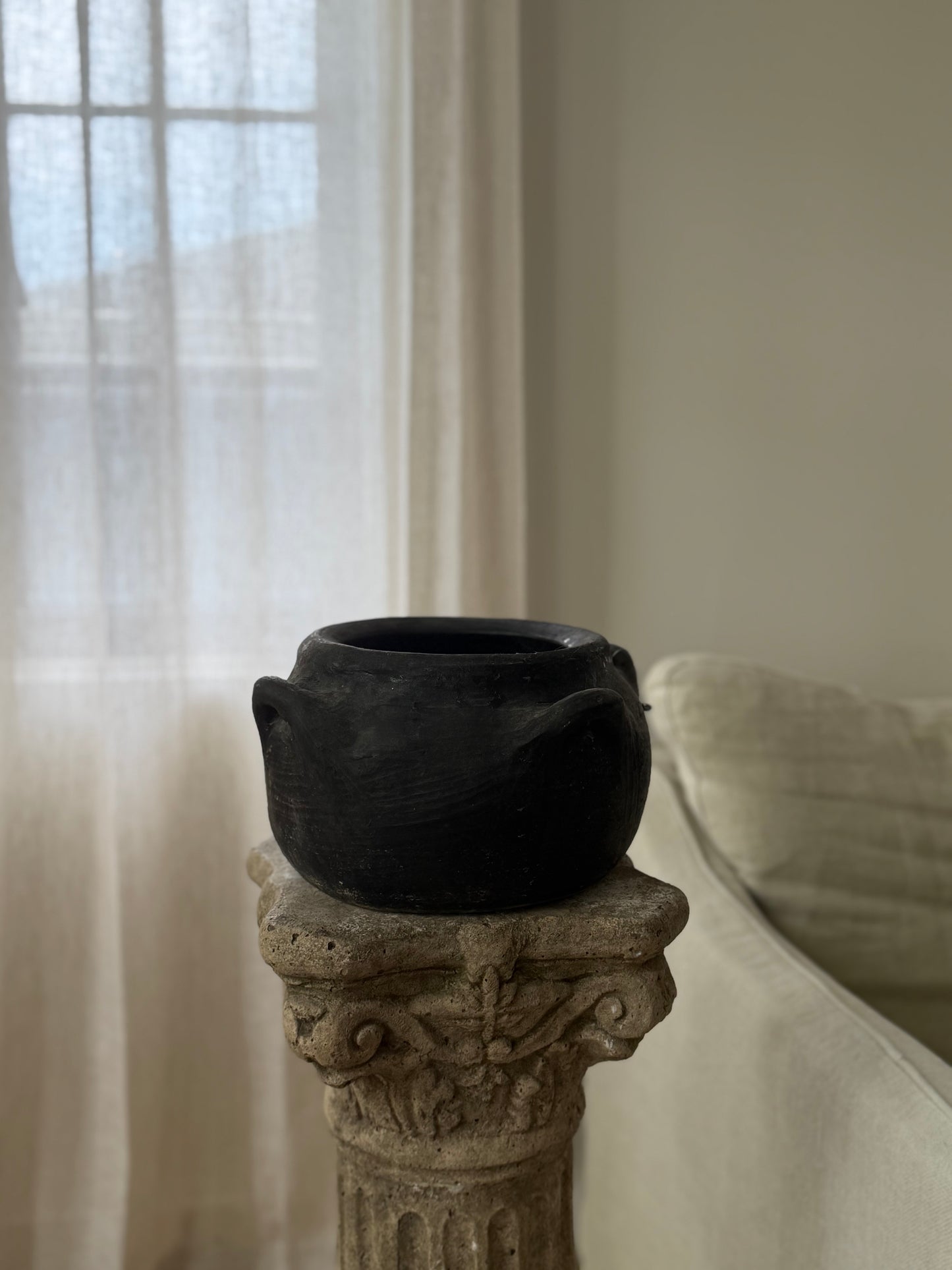 Rare 4 Handled Erzurum Pot