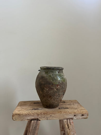 Handleless Konya Pot