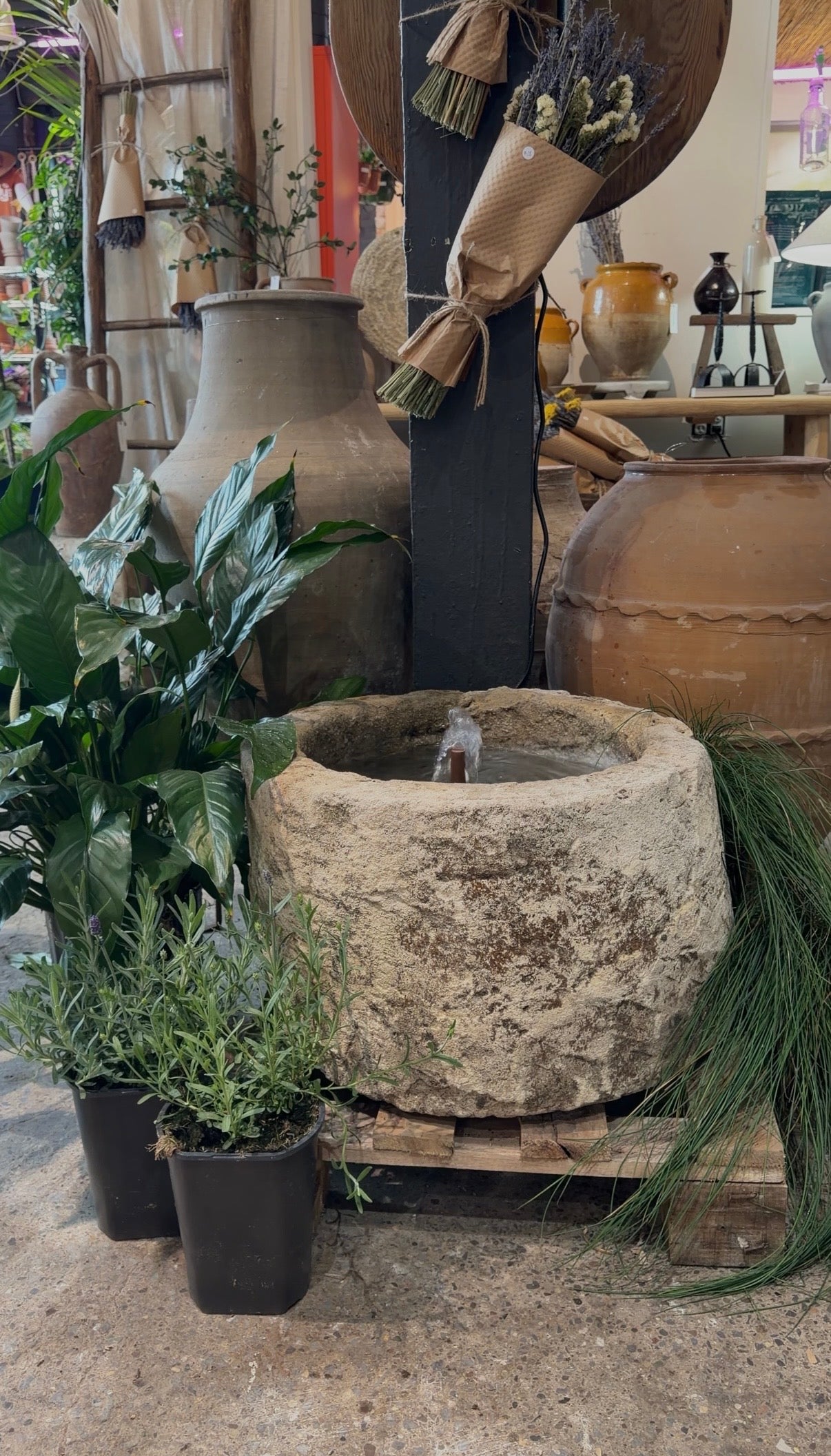 Limestone Trough Fountain - Round
