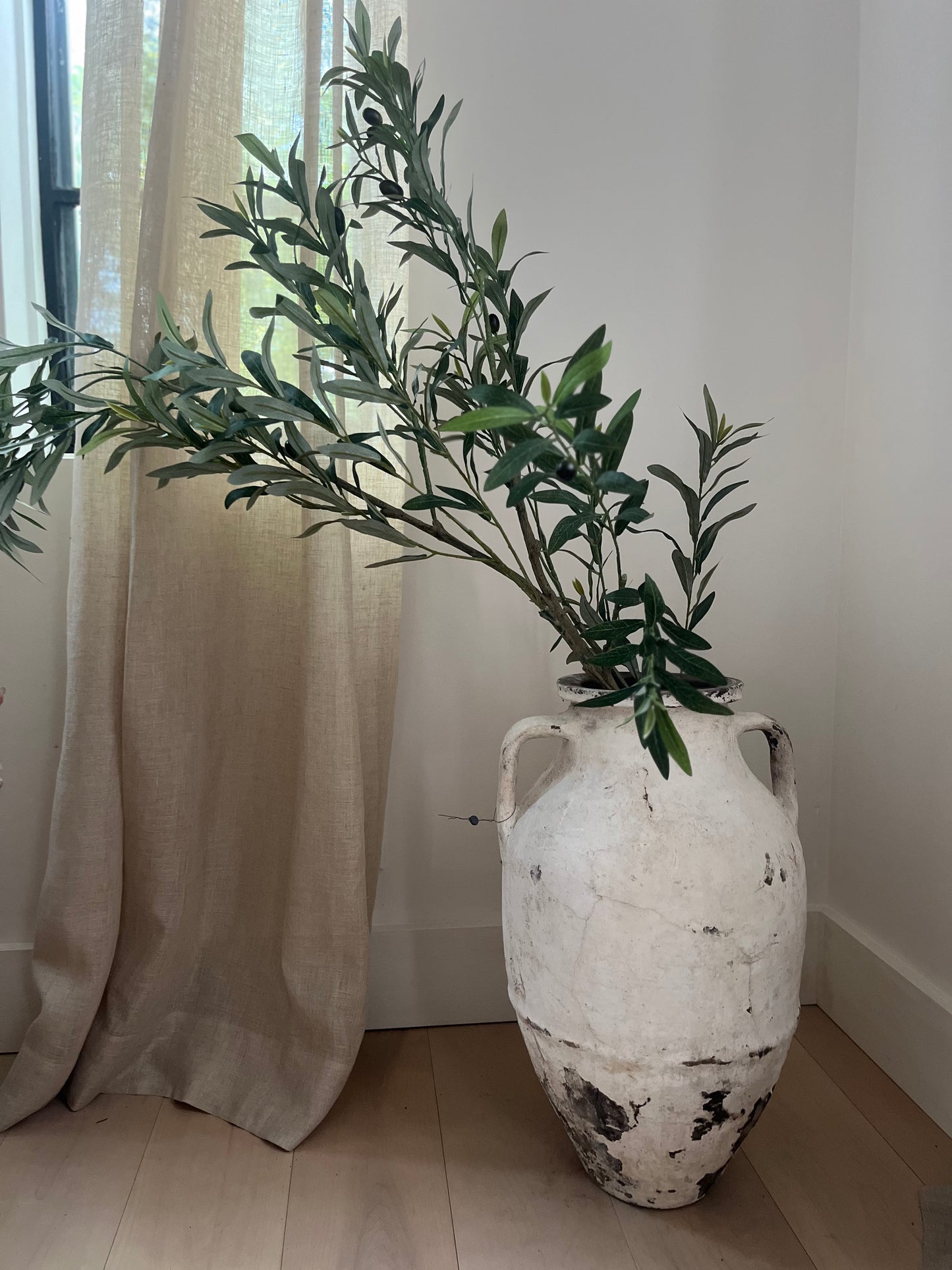 Whitewashed Vintage 2 Handle Planter