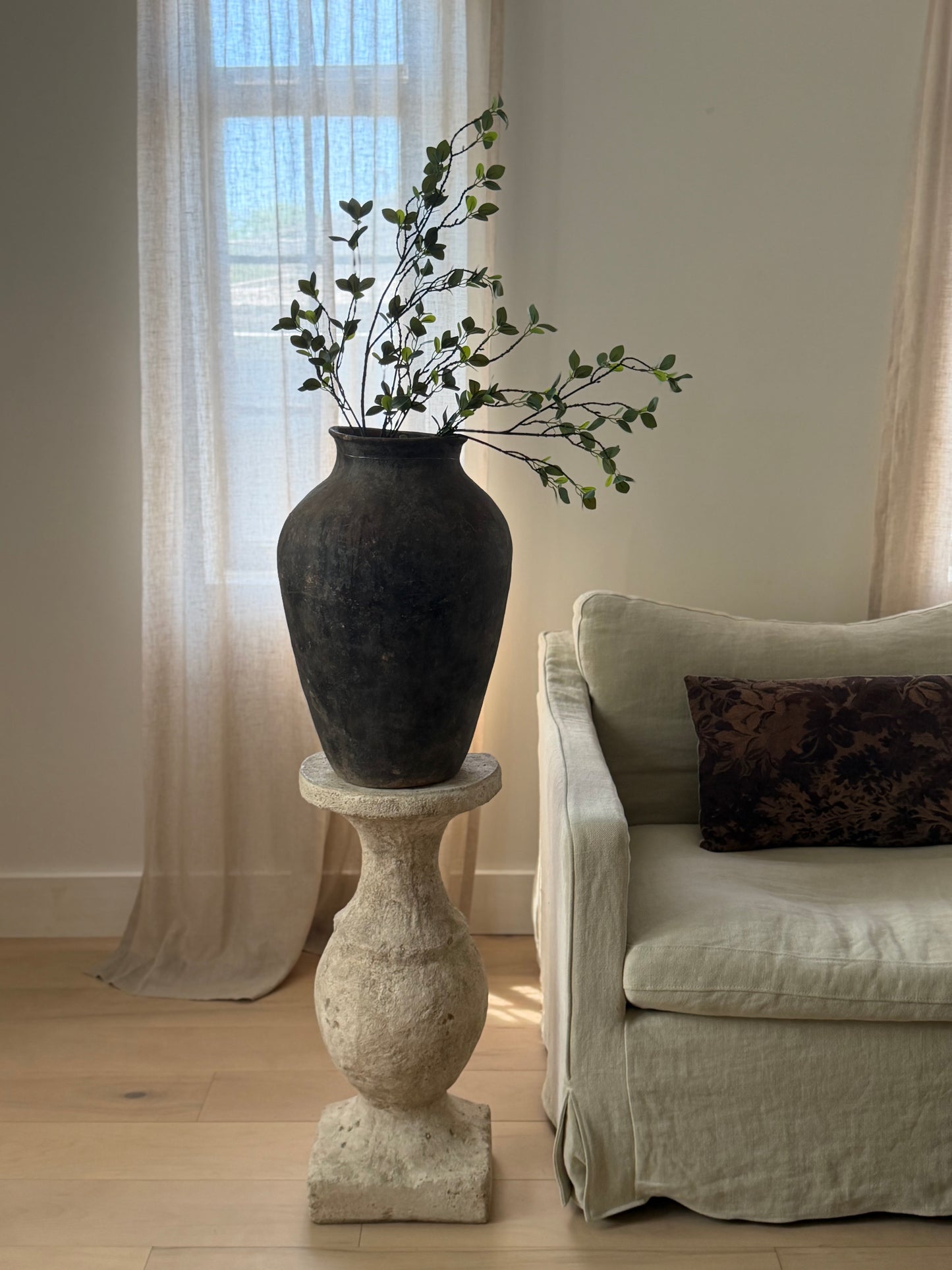 Heirloom Black Anatolian Vessel