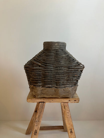 Vintage Oil Basket No. 002