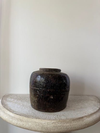 Brown Glaze Rice Wine Vessel