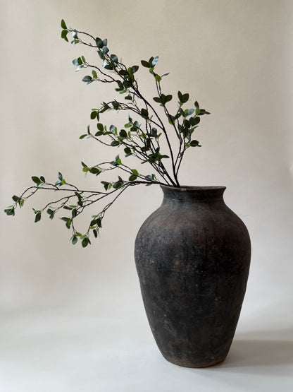 Heirloom Black Anatolian Vessel