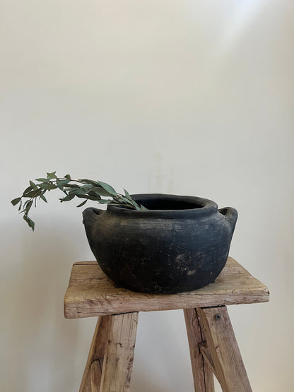 Antique Erzurum Pot No. 005