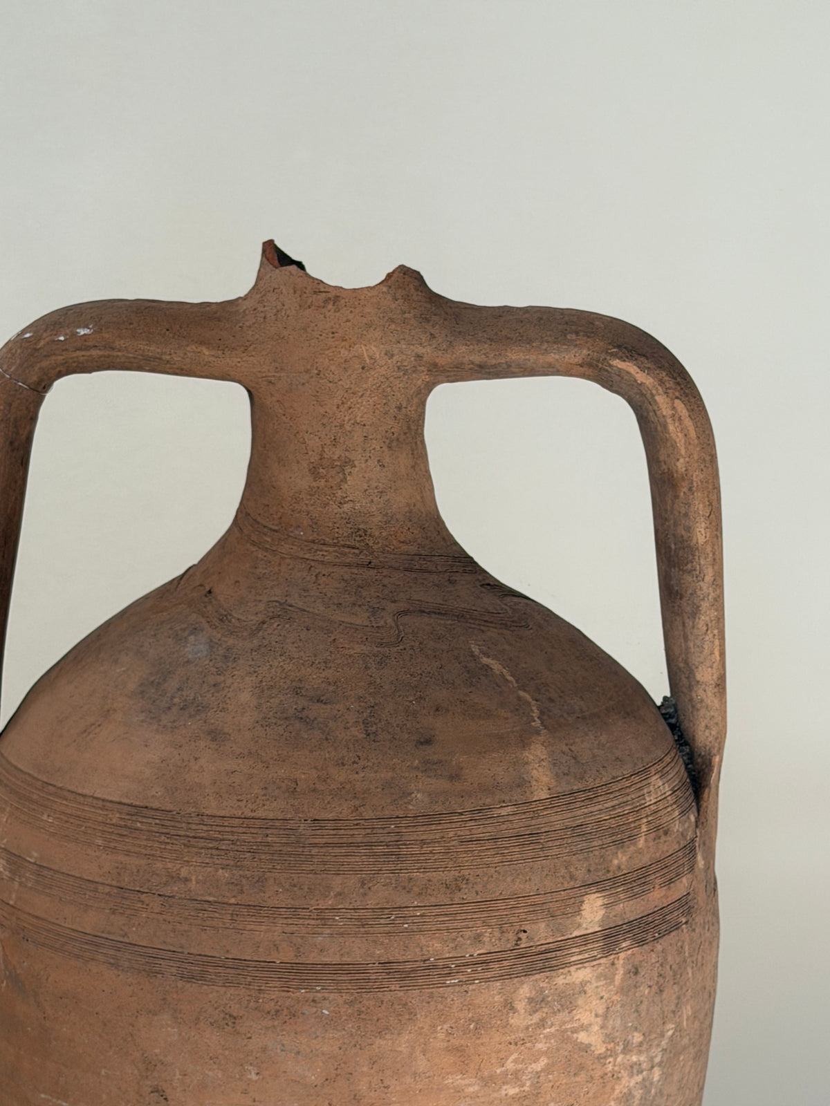 Amphora Jar - Grand Scale II