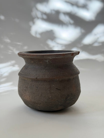 Petite Clay Pot - IV