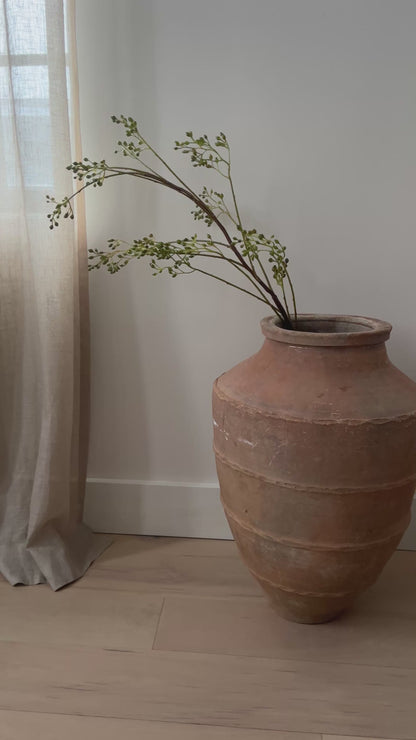Belted Olive Pot II
