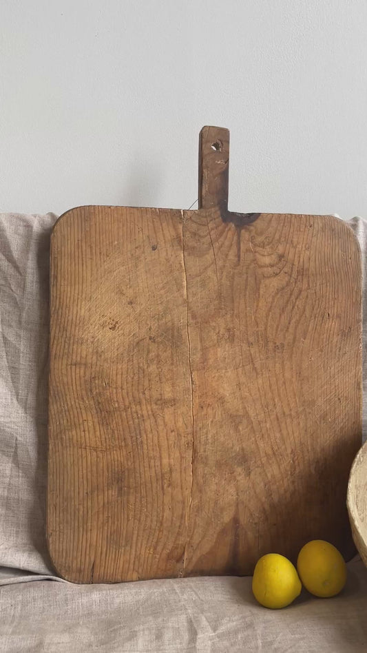 Vintage Breadboard, Small No 11