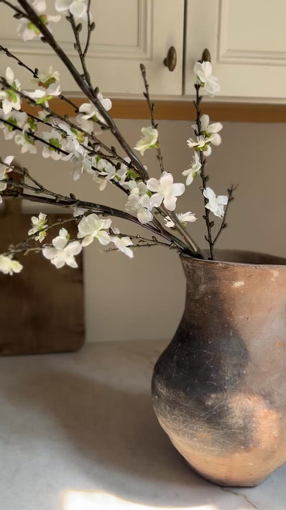 Antique Urartu Pot No 002