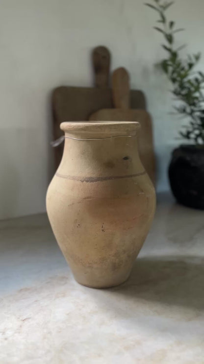 Vintage Avanos Vase, Small No. 005